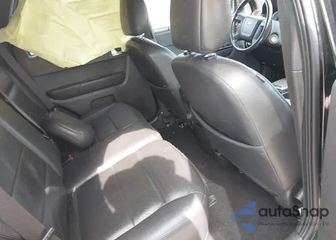 2008 Ford Escape Limited from USA, damaged, VIN 1FMCU04178KE77007